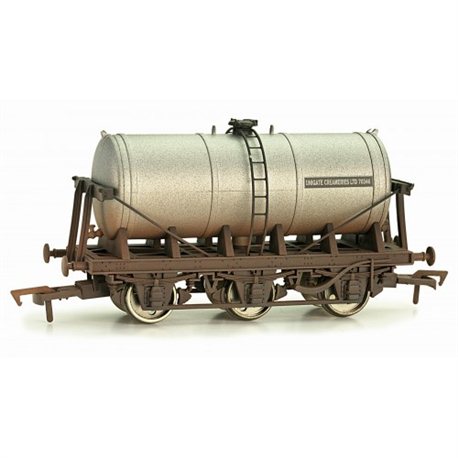 6 Wheel Milk Tank Unigate Silver 70346
